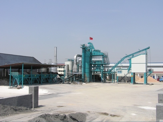 1000kg Mixer Capacity Asphalt Drum Mix Plant 25m 3 Filler Tank PLC Control System
