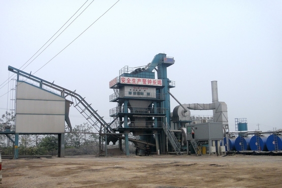 Batching Type Asphalt Batch Mix Plant With Diesel Fuel Double Shaft Mixing